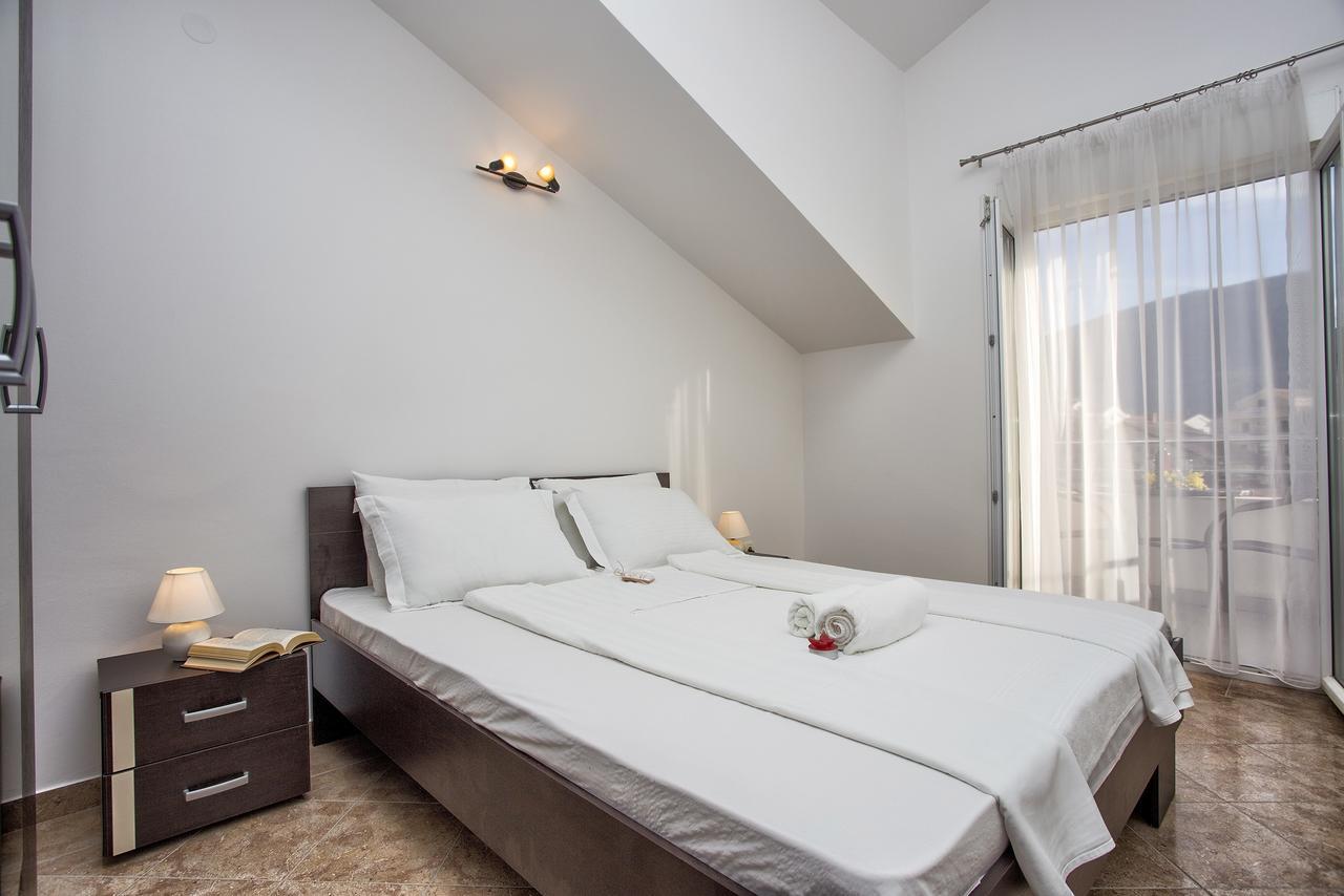 Apartment Sun Village Goran Herceg Novi Szoba fotó